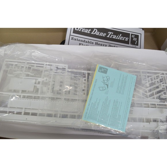 AMT 1/25 Great Dane Extendable Heavy Duty Flatbed Trailer Model NIOB - Picture 11 of 12